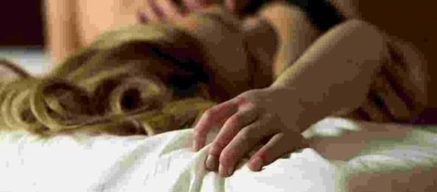 O sexo pode tornar a relação mais sólida, mas é preciso que alguns fatores sejam levados em consideração O sexo pode tornar a relação mais sólida, mas é preciso que alguns fatores sejam levados em consideração