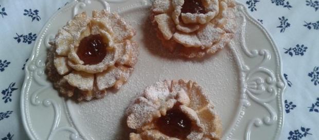 Rose di Carnevale RICETTA PERFETTA - YouTube - youtube.com Rose di Carnevale RICETTA PERFETTA - YouTube - youtube.com