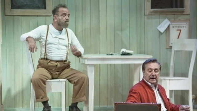 I due protagonisti in una scena della commedia