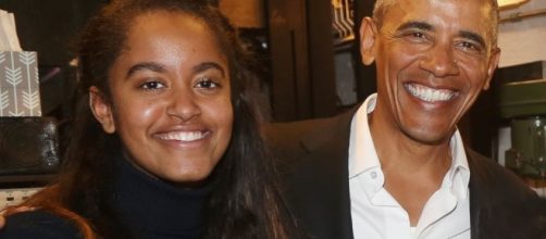 Barack Obama and daughter Malia attend 'The Price' on Broadway - Photo: Blasting News Library - go.com