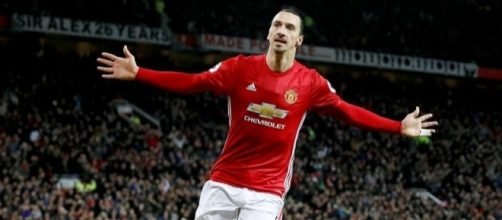 Manchester United want Zlatan Ibrahimovic to stay for another two ... - thesun.co.uk