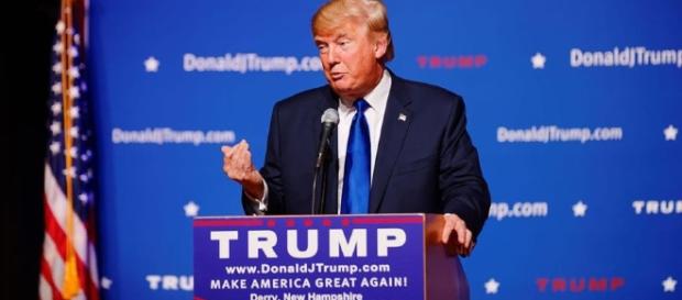 Donald Trump continuă războiul cu presa Donald Trump continuă războiul cu presa