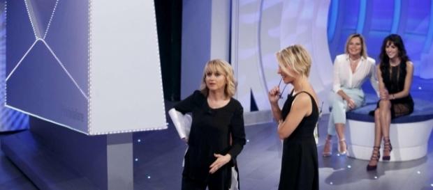 Luciana Littizzetto ha mandato a chiamare la Ventura e La Morales per giudicare Maria a Sanremo Luciana Littizzetto ha mandato a chiamare la Ventura e La Morales per giudicare Maria a Sanremo
