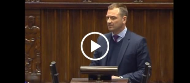 Sławomir Nitras z PO ostatnimi czasy nie ma szczęścia w swojej pracy posła. Sławomir Nitras z PO ostatnimi czasy nie ma szczęścia w swojej pracy posła.