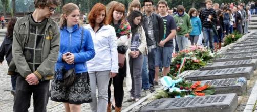una commemorazione del martirio dei cristiani nei lager nazisti