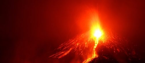 Colata di lava durante Eruzione Etna