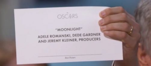 Giallo agli Oscar: errore nella consegna del premio come Miglior Film.
