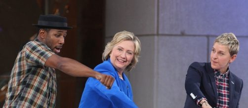 Hillary Clinton Sounds-Off on Donald Trump, Kim Kardashian & Kanye ... - extratv.com