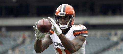 Terrelle Pryor on if he'd play quarterback: I'd 'cut my finger off ... - usatoday.com