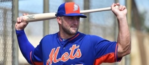 Tim Tebow arrives at Mets camp | Reuters.com - reuters.com