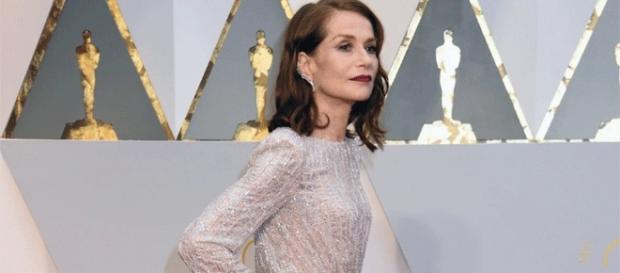 Bon, on lui souhaite le meilleur, à Isabelle Huppert Bon, on lui souhaite le meilleur, à Isabelle Huppert