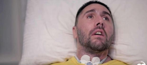 Dj Fabo, dopo un tragico incidente stradale del 2014, sceglie di morire nel 2017 Dj Fabo, dopo un tragico incidente stradale del 2014, sceglie di morire nel 2017