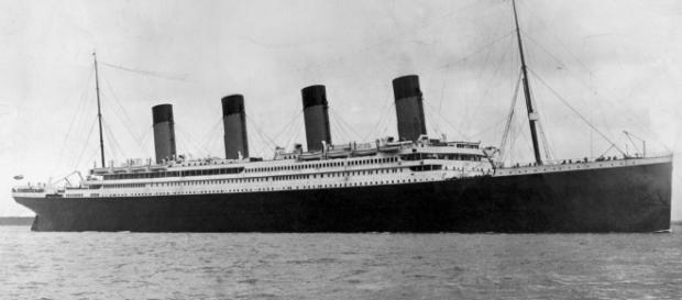 Titanic: Before and After Pictures - Titanic - HISTORY.com - history.com Titanic: Before and After Pictures - Titanic - HISTORY.com - history.com