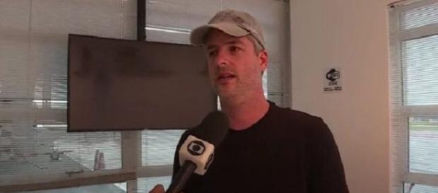 Victor negou a agressão, mas disse que não falará sobre o assunto (Foto: Reprodução/TV Globo) Victor negou a agressão, mas disse que não falará sobre o assunto (Foto: Reprodução/TV Globo)