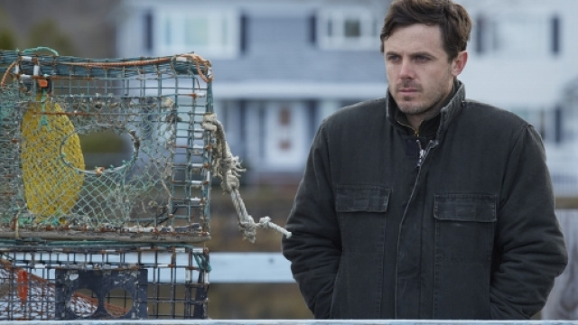 Un inaspettato Casey Affleck disegna il dolore muto di un uomo