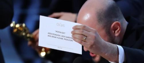 Oscars goof-up: La La Land announced Best Picture instead of ... - hindustantimes.com
