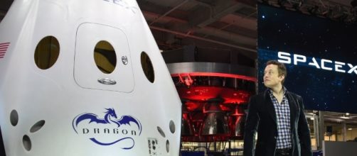 Audio: SpaceX to take two private passengers to the moon | 89.3 KPCC - scpr.org