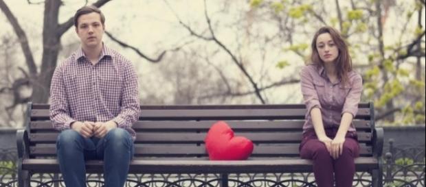 Cada signo reage de uma forma após o fim do namoro Cada signo reage de uma forma após o fim do namoro