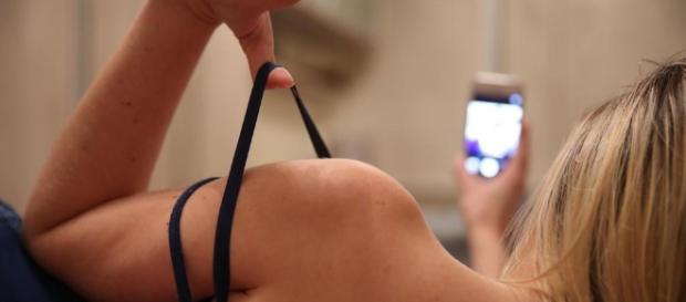 Como saber se você teve nudes vazados na internet Como saber se você teve nudes vazados na internet