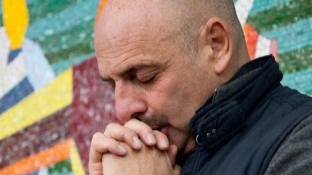 Paolo Brosio contro il vescovo.