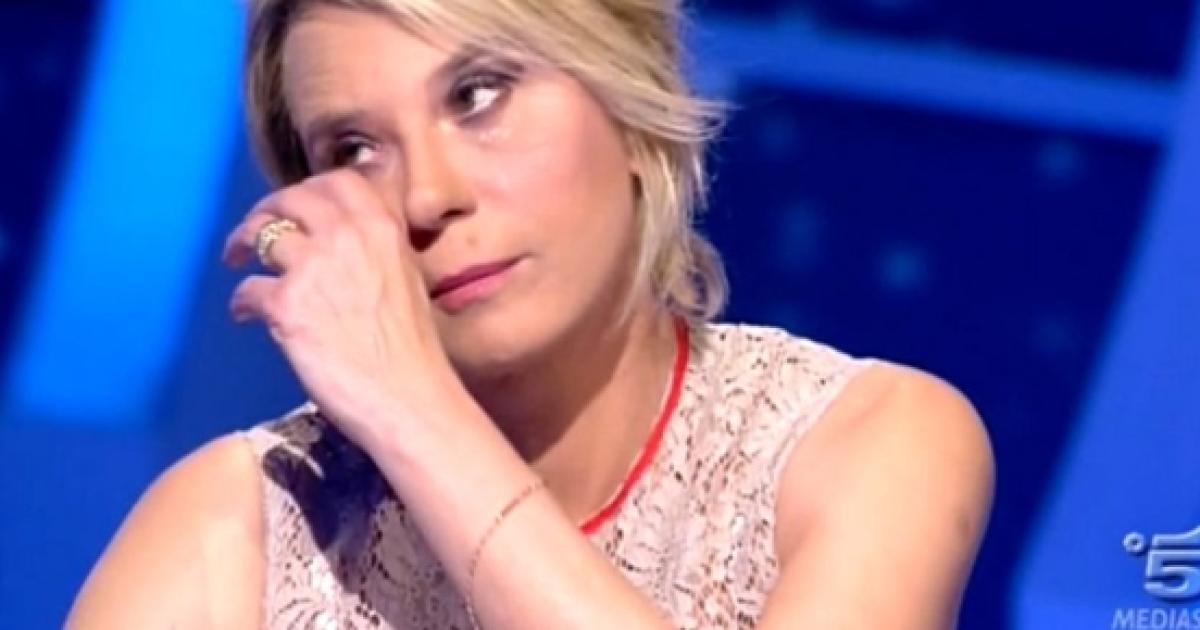 Maria De Filippi in lacrime: 'Maurizio, sei proprio 'cattivo'