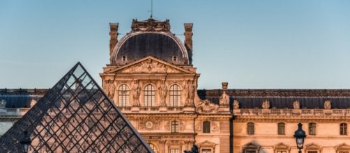 attacco al Louvre | Louvre Museum | Paris - louvre.fr