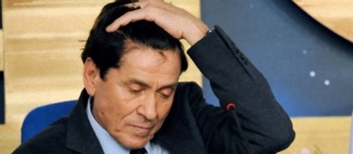 Gianni Morandi sorprende i suoi fan.