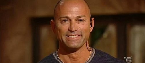 Stefano Bettarini malore all'Isola dei famosi 2017