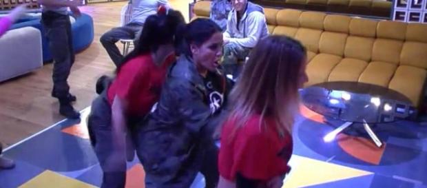 GH VIP 5: El porno, tema de discusión. GH VIP 5: El porno, tema de discusión.