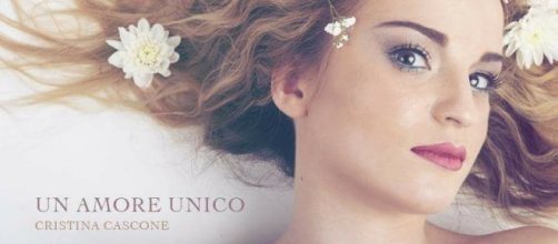 Cristina Cascone e ''Un Amore Unico'': questa è la copertina del singolo.