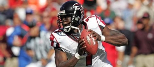 Mike Vick Explains Why He Hasn't Retired Yet - NFL(www.nfl.com ... - thenet24h.com