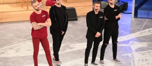 Riassunto e replica Amici 16 - Facebook