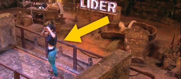 Emily vence a prova, depois de 19 horas e é a líder da semana Emily vence a prova, depois de 19 horas e é a líder da semana