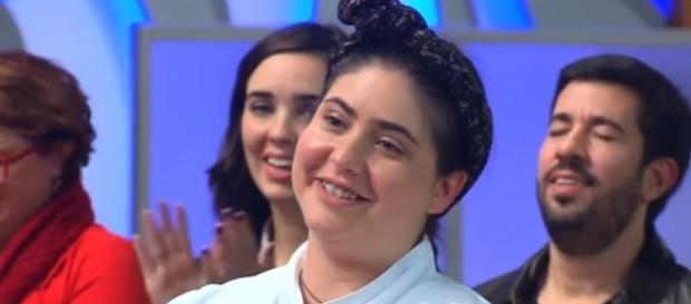 Izabel Alvares perdeu 35 kg sem cirurgia. Reprodução: Youtube Izabel Alvares perdeu 35 kg sem cirurgia. Reprodução: Youtube