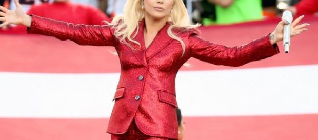 Lady Gaga: fotos de su participación cantando el himno en el Super ... - nuevamujer.com Lady Gaga: fotos de su participación cantando el himno en el Super ... - nuevamujer.com