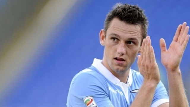 De Vrij Milan: i rossoneri ci provano, ma la Lazio dice no | SuperNews - superscommesse.it