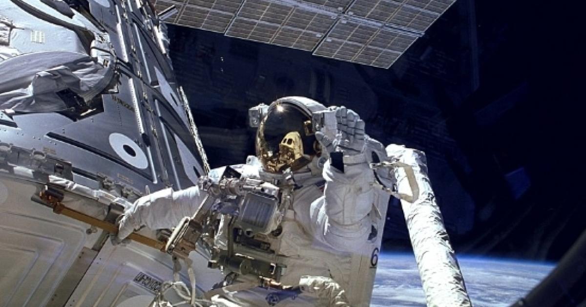 In 'Life' astronauts discovery alien life on the International Space Station