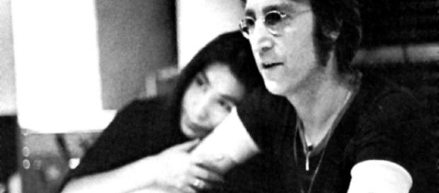 Filme que conta a história de John Lennon e Yoko Ono será lançado em breve Filme que conta a história de John Lennon e Yoko Ono será lançado em breve