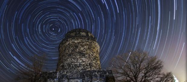 Astrologen kennen Kraftplätze. Bild: Blasting News Astrologen kennen Kraftplätze. Bild: Blasting News