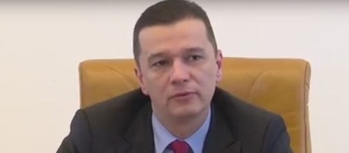 il primo ministro romeno Sorin Grindeanu, al potere dal 4 gennaio di quest’anno, annunciò il ritiro di un decreto sulla corruzione