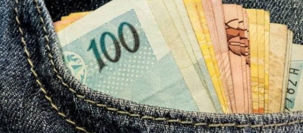 Esclareça de uma vez por todas as dúvidas referentes ao saque das contas inativas do FGTS Esclareça de uma vez por todas as dúvidas referentes ao saque das contas inativas do FGTS