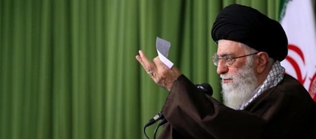 Irans Führer, Ayatollah Khamenei. (Foto: khamenei.ir / CC BY-SA 4.0) Irans Führer, Ayatollah Khamenei. (Foto: khamenei.ir / CC BY-SA 4.0)