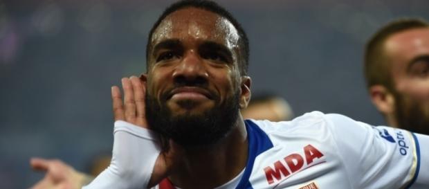Mercato : Lacazette, Lukaku, Mahrez... Les premières infos ... - bfmtv.com Mercato : Lacazette, Lukaku, Mahrez... Les premières infos ... - bfmtv.com
