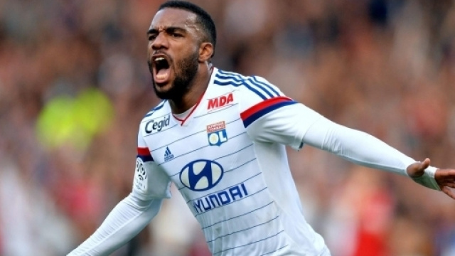 Juve, pronto un doppio colpo dal Lione: i dettagli