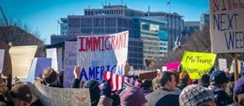 Corteo di protesta per il Muslim Ban