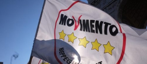 Da movimento 'anti-sistema' a forza politica che aspira a governare il Paese: la 'metamorfosi necessaria' del M5S