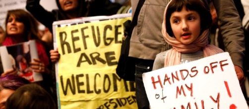 Trump travel ban leaves legal immigrant residents fearing exit ... - jpost.com