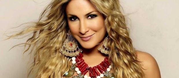 Claudia Leitte 'deve' R$ 1,2 milhão para o MinC Claudia Leitte 'deve' R$ 1,2 milhão para o MinC