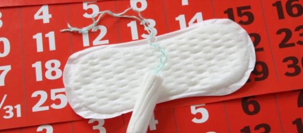 “Licença-menstrual” para trabalhadoras (Fonte: http://mdemulher.abril.com.br/saude/projeto-de-lei-preve-licenca-menstrual-para-trabalhadoras/) “Licença-menstrual” para trabalhadoras (Fonte: http://mdemulher.abril.com.br/saude/projeto-de-lei-preve-licenca-menstrual-para-trabalhadoras/)