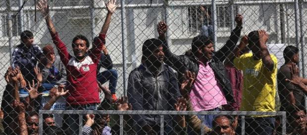 UN: Immer mehr Flüchtlinge in Europa interniert | Aktuell Welt ... - dw.com UN: Immer mehr Flüchtlinge in Europa interniert | Aktuell Welt ... - dw.com